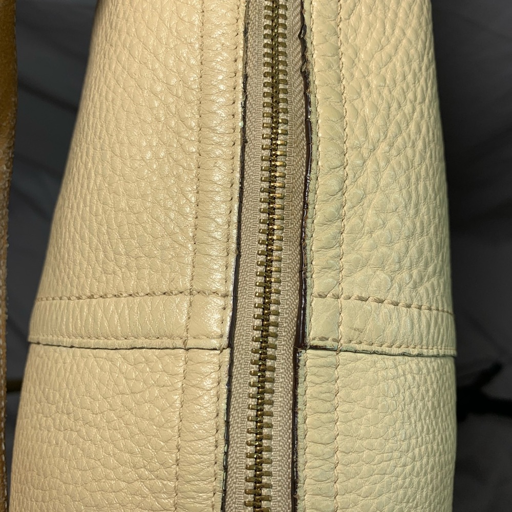 Coach Cream/Tan Soho Hobo Bag with Gold Hardware and Coach tags. - Picture 4 of 10